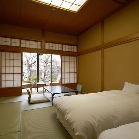 Takamiya Ryokan Sagiya Sansorai Kaminoyama Exterior foto
